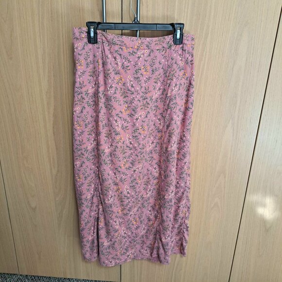 Dip Lined Floral A-line Skirt - Picture 1 of 6
